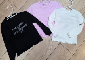Remera bordada de niña